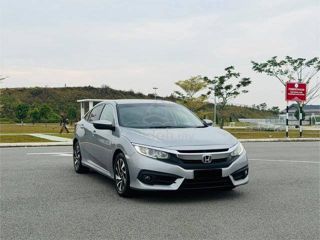 2017 Honda CIVIC 1.8 FC (A) - 1