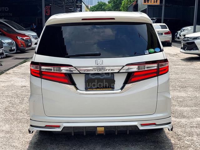 2015 Honda ODYSSEY 2.4 Absolute💙3 Year Warranty - 4