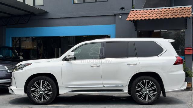 2021 Lexus LX570 5.7 SPORT MY20 URJ (A) - 4