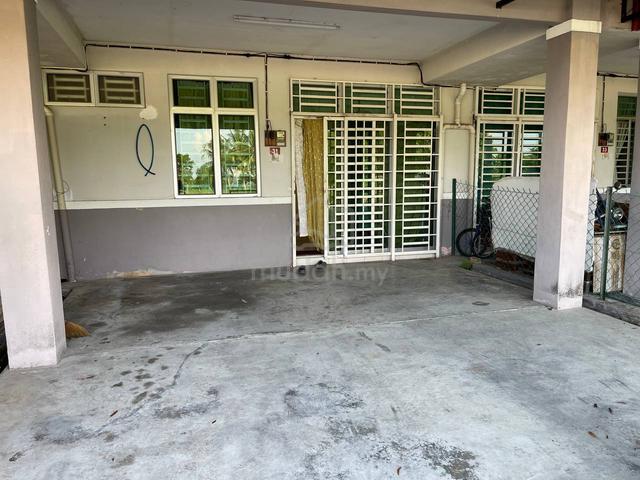 Teres Setingkat, Taman Bahagia, Parit Buntar, Perak 2