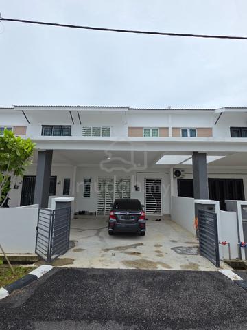 Rumah masih baru, lokasi baik, worth to buy. Bandar Bestari Permai 1