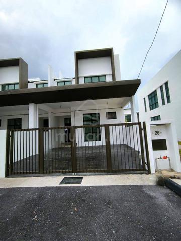 La Casa Lunas Phase 2 , Kulim| End Lot | Gated & Guarded 1