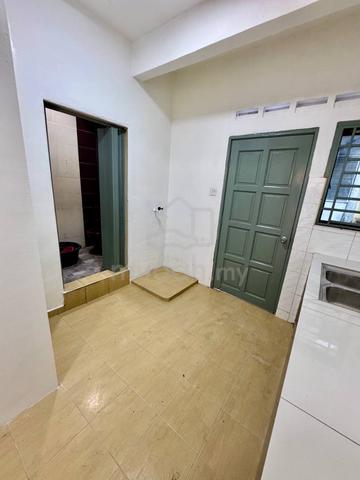 Bandar Seri Alam Masai Harga Pasaran,Reno Cantik,Full LOan,Parking2Car 4