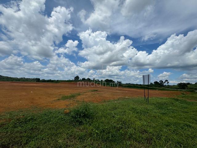Kluang 9.28 Acres Agriculture zoning Residential Land for Sale 1