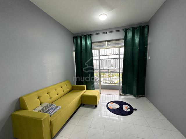 Relau Indah Condominium 1