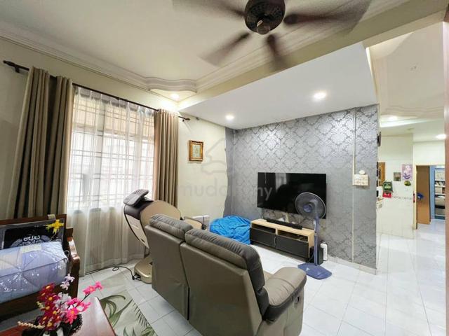 Bukit Indah Fully Renovation 2 Storey Terrace End Lot with Extra Land 1