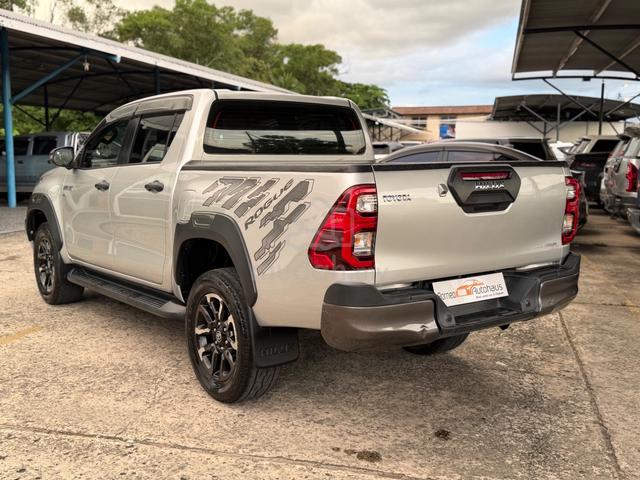 2022 Toyota HILUX 2.8 ROGUE (A) - 4