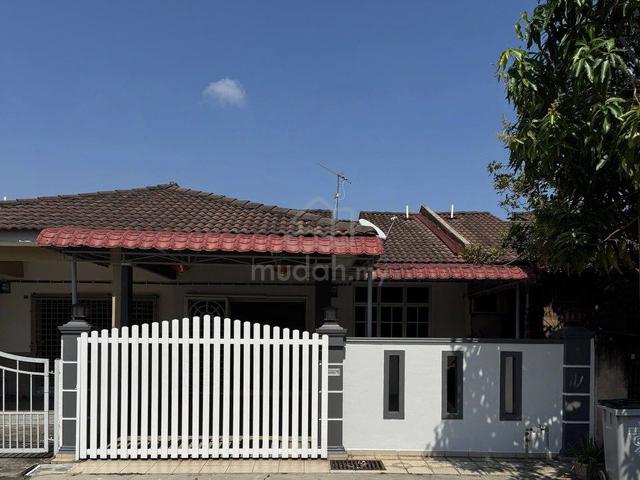 Partly Furnished Single Storey House Pulau Gadong Near Malim Melaka 1