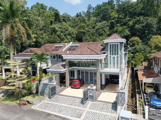 HUGE Backyard 2-Storey Semi-D Taman Andaman Ukay Ukay Perdana Ampang 1