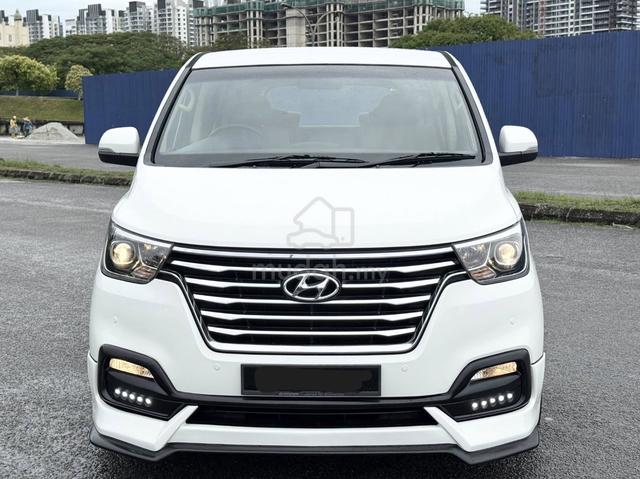 F/LOAN 2021 Hyundai GRAND STAREX EXECUTIVE 2.5 (A) - 2