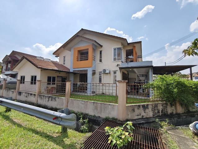 RENO EXTD CORNER LOT 2 Storey Seri Pristana Saujana Utama Sungai Buloh 1