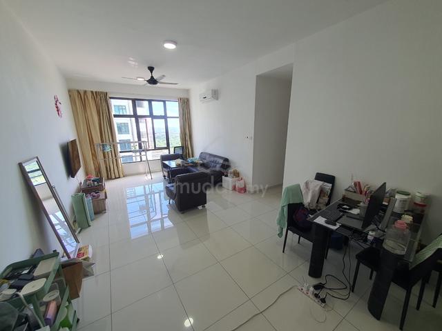D'Summit Residences 2