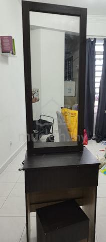 Carousel Image