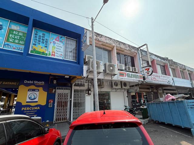 1st Floor Shoplot @ Jalan Perkasa 2 / Taman Ungku Tun Aminah Skudai 1