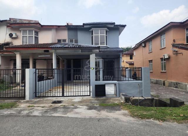 END LOT Double Storey Freehold @ Taman Dahlia Salak Tinggi Sepang KLIA 1
