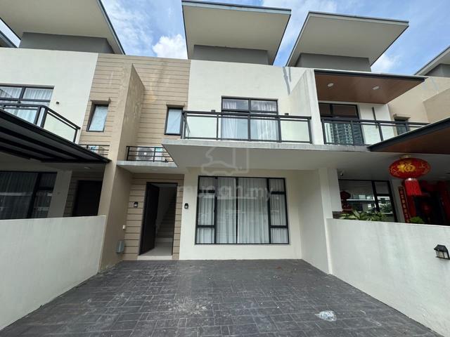 Country Garden Central Park Laman Harmoni Tampoi House For Rent 1
