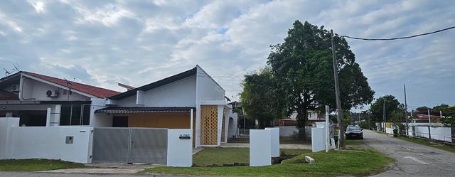​🏠 [UNTUK DISEWA] Rumah Corner Lot Setingkat @ KUBANG BUAYA ​ 1