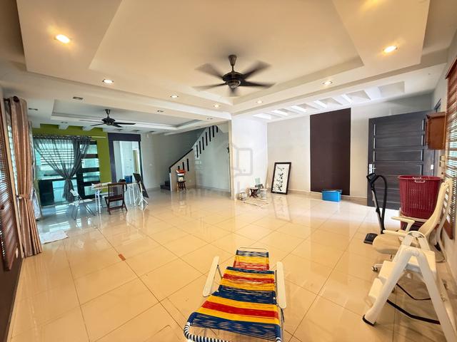 Dua Villa 3stry corner Semi Detached Bayan Lepas 5 Bedrooms Renovated 1