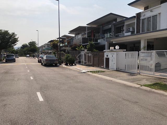 2 Storey House Seri Sungai Long 1