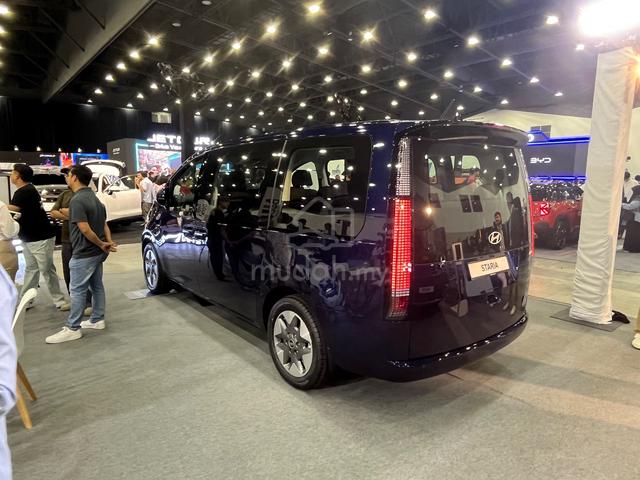 New CKD Hyundai Staria Prestige 2.2d 7 seater - 4
