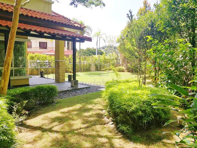 Corner 2sty Semi D Tropika Kemensah Melawati (Guarded Area) 19 trees 1