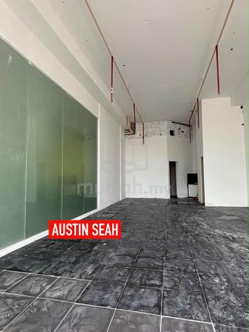 KRYSTAL POINT GROUND FLOOR SHOPLOT For RENT, FACING MAIN ROAD, RARE 1