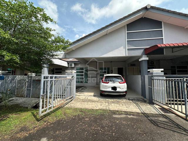 Teres Setingkat - Partially furnished, Taman Bukit Katil, Melaka 1