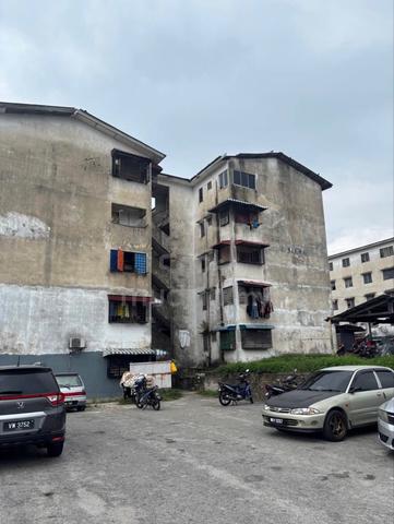 Dahlia Apartments (Bandar Country Homes) 1