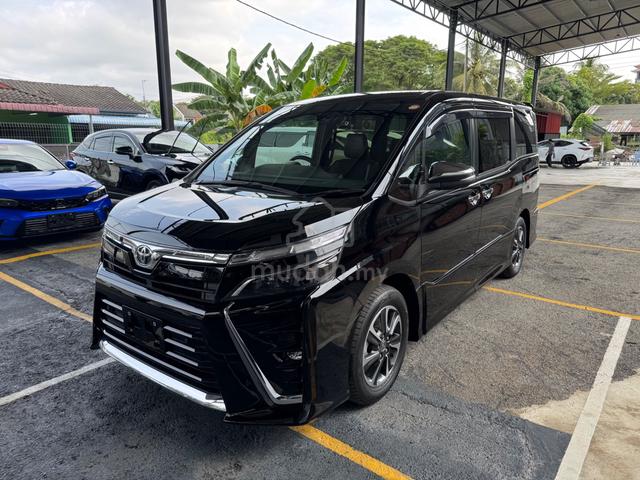 2021 Toyota VOXY 2.0 ZS KIRAMEKI III (A) - 1