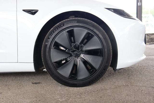 2024 Tesla MODEL 3 LONG RANGE AWD Dual Motor - 5