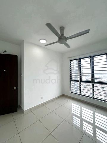 KL Traders Square Residences 1