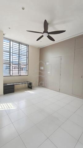 Double Storey End Lot # Taman Setia Indah Tebrau Johor Bahru 1