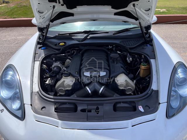 2010 Porsche PANAMERA 4.8 S 970 (A) - 4