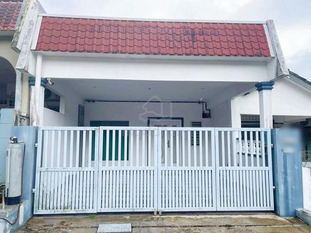 [Renovated] Teres 1 Tingkat, Taman Bukit Markisa, Seremban 1