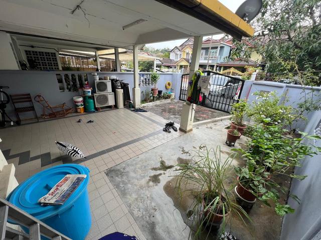 Double Storey House Jalan Krisoberil Seksyen 7 Shah Alam UiTM Unisel 2