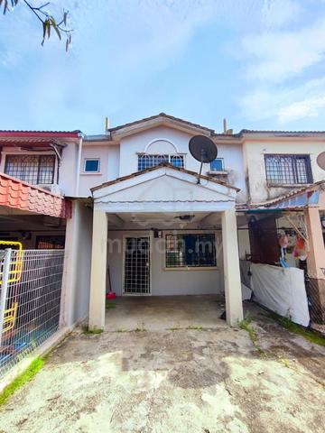 Double storey blok 28 green valley park bandar tasik puteri rawang 1