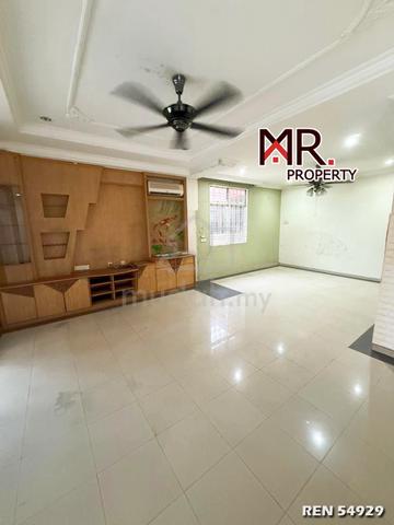 MANY ACCESS Double Storey Semi-D House Taman Beringin FOR SALE 1