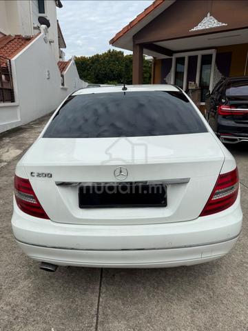 2012 Mercedes Benz C200 CGI BlueEFCY - 2