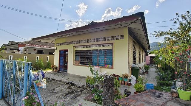 Jelapang  Residential land 1