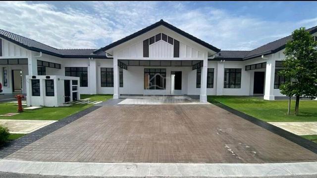 Courtyard Home "Lucky House Number 18" Norton Garden Eco Grandeur 1
