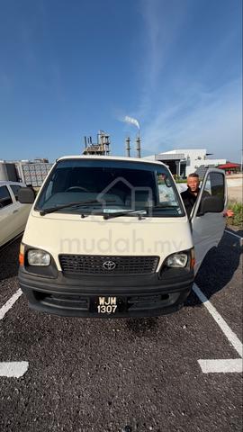 2001 Toyota HIACE 3.0 (M) - 3