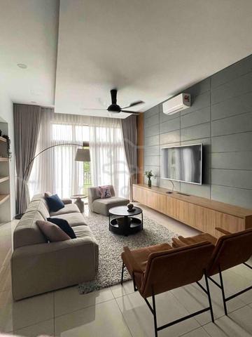 Arena Residence @ Warisan Puteri 1