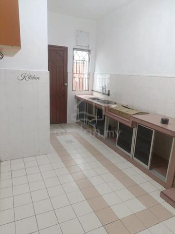 Double Storey house for Rental at Klang 1