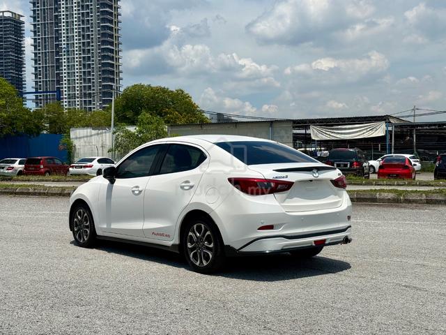 2015 1 OWNER Mazda 2 SEDAN SKYACTIV (A) 3 YR WRTY - 2