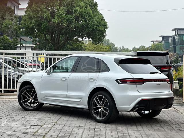 ( NEW ARRIVAL ) 2023 Porsche MACAN 2.0 - 2