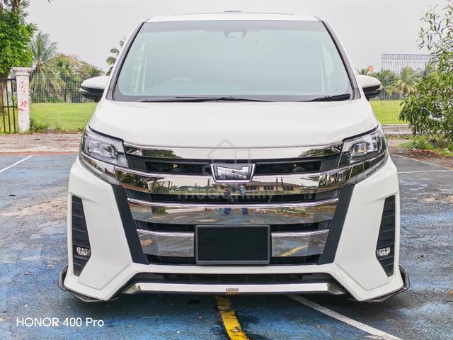 2017 Toyota NOAH 2.0 G (A) - 3