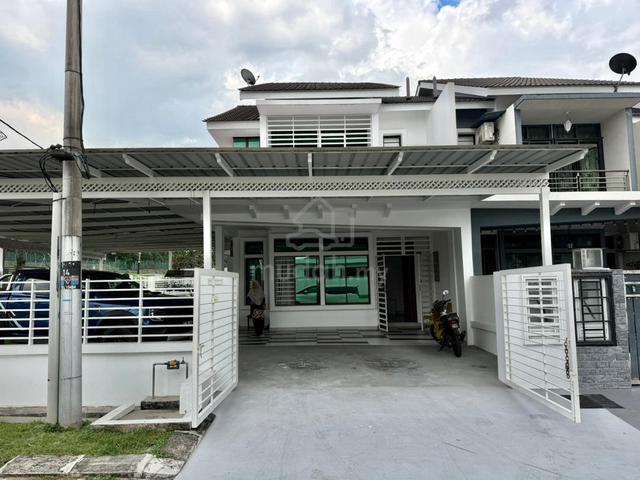 CORNER LOT Taman Bukit Dahlia, Pasir Gudang 1