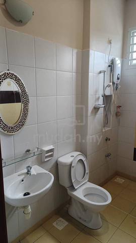 2.5 Storey Terrace House For Rent @ Taman Impian Emas skudai 5