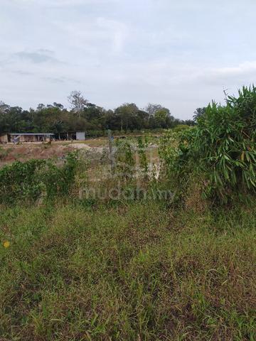 land at Kg Seelong Jaya 1