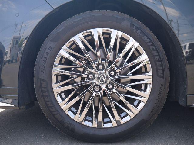 2024 Lexus LM 500H EXECUTIVE 4 SEATER - 5